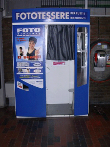 fototessera-cabina Tutto questo a casa vostra =)